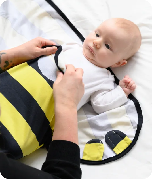 Swaddle in Seconds, Stress-Free